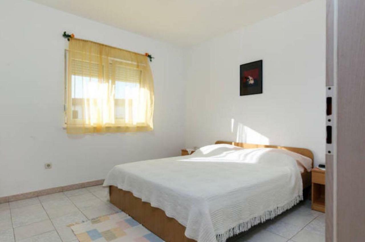 Apartments Antea Рогозница Экстерьер фото