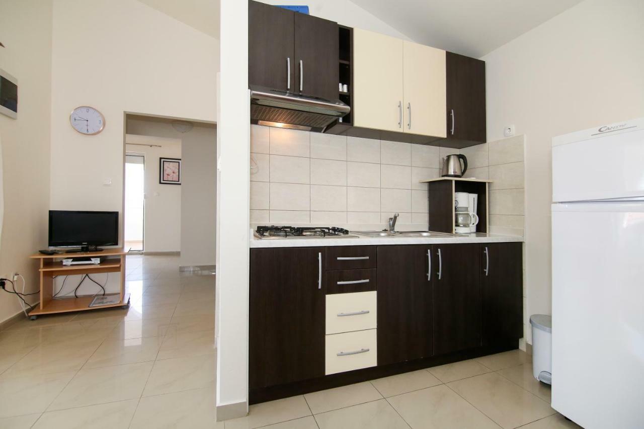 Apartments Antea Рогозница Экстерьер фото